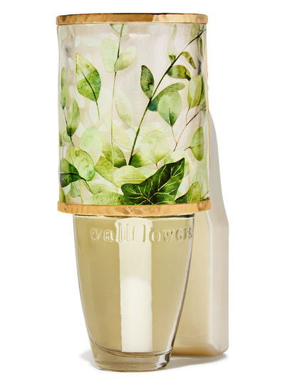 
  Pressed Flower
