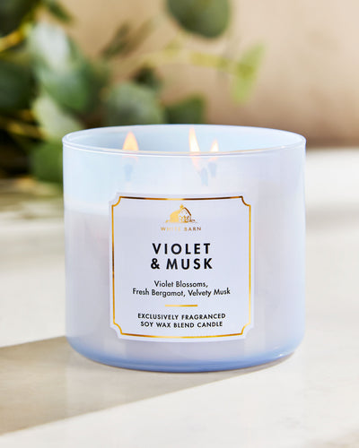 
  Violet & Musk
