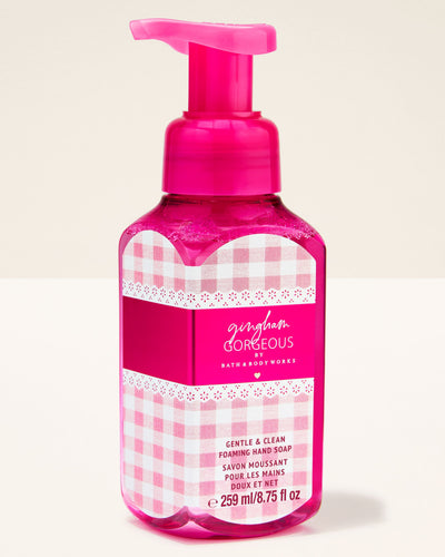 
  Gingham Gorgeous
