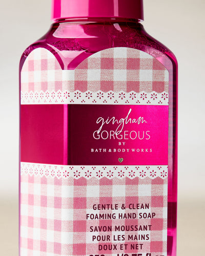 
  Gingham Gorgeous
